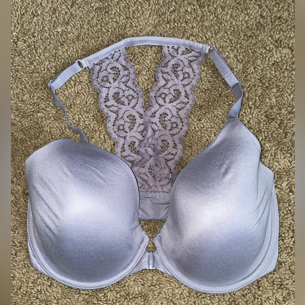Women’s NWOT Victoria’s Secret bra
